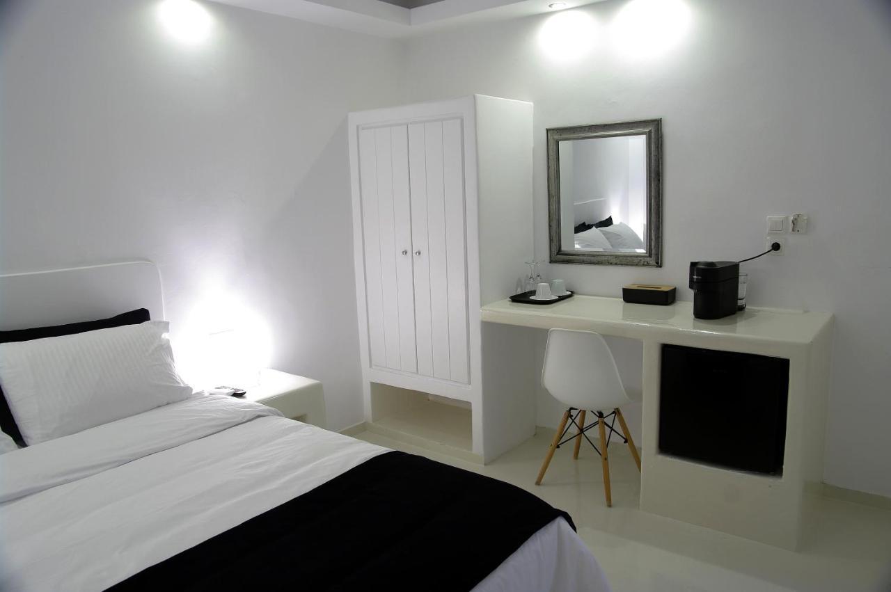 Tataki Family Hotel ثيرا المظهر الخارجي الصورة